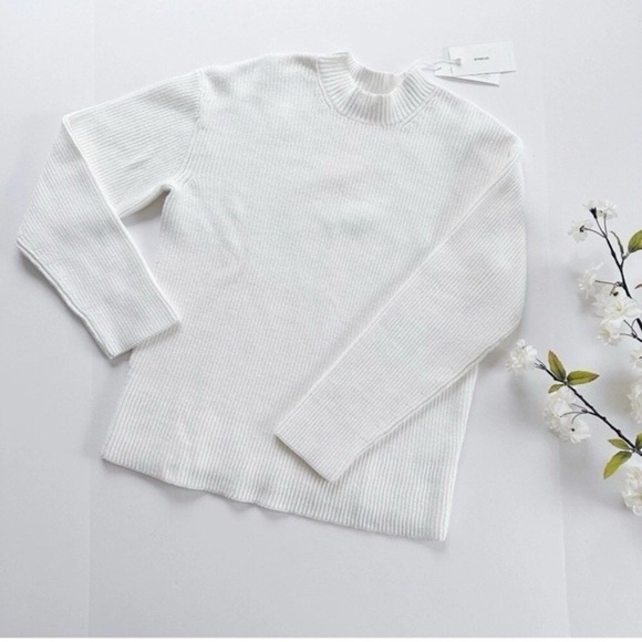 NEW Vince Women's White Ribbed Cotton Sweater Crew Neck Pullover Size XS - Picture 2 of 5